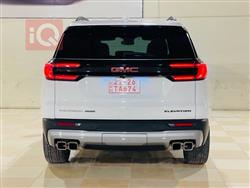 جي ام سي اكاديا